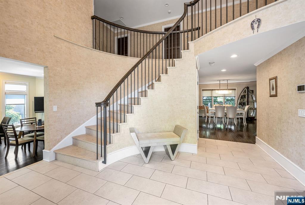 1115 Arcadian Way