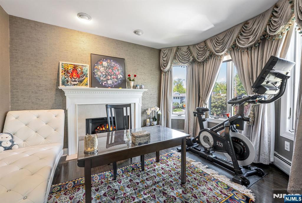 1115 Arcadian Way