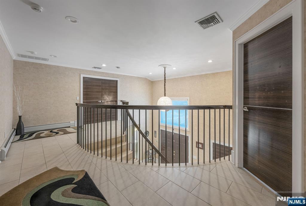 1115 Arcadian Way