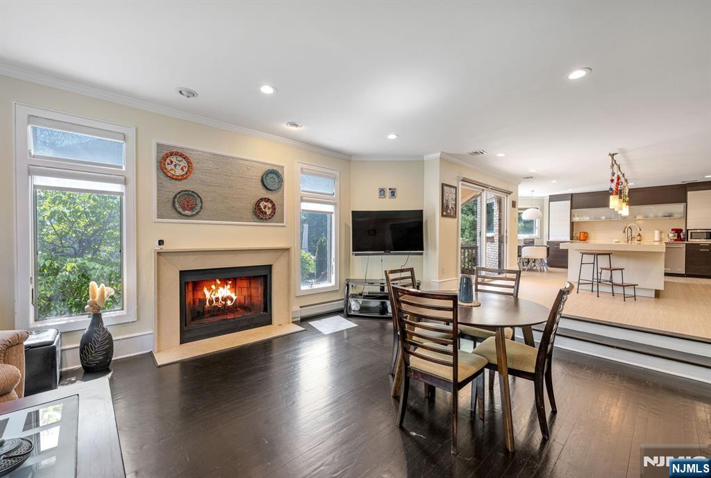1115 Arcadian Way