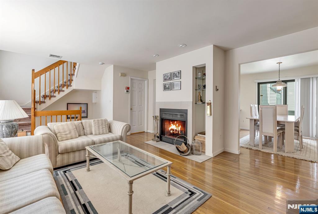125 Roosevelt Place