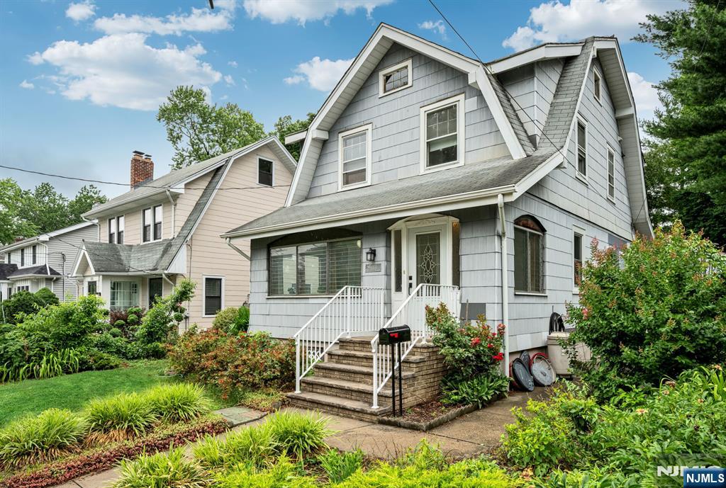 133 Highwood Avenue