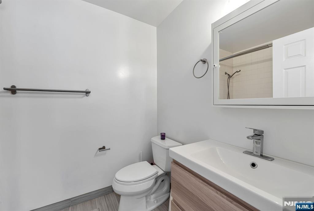 16 Grand Cove Way C16