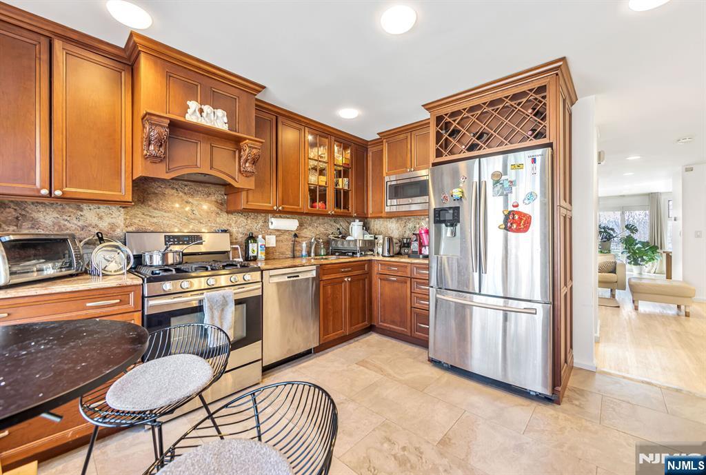 16 Grand Cove Way C16