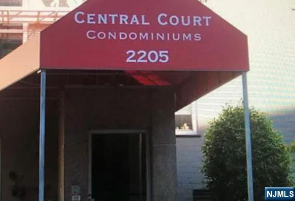 2205 N Central 3F