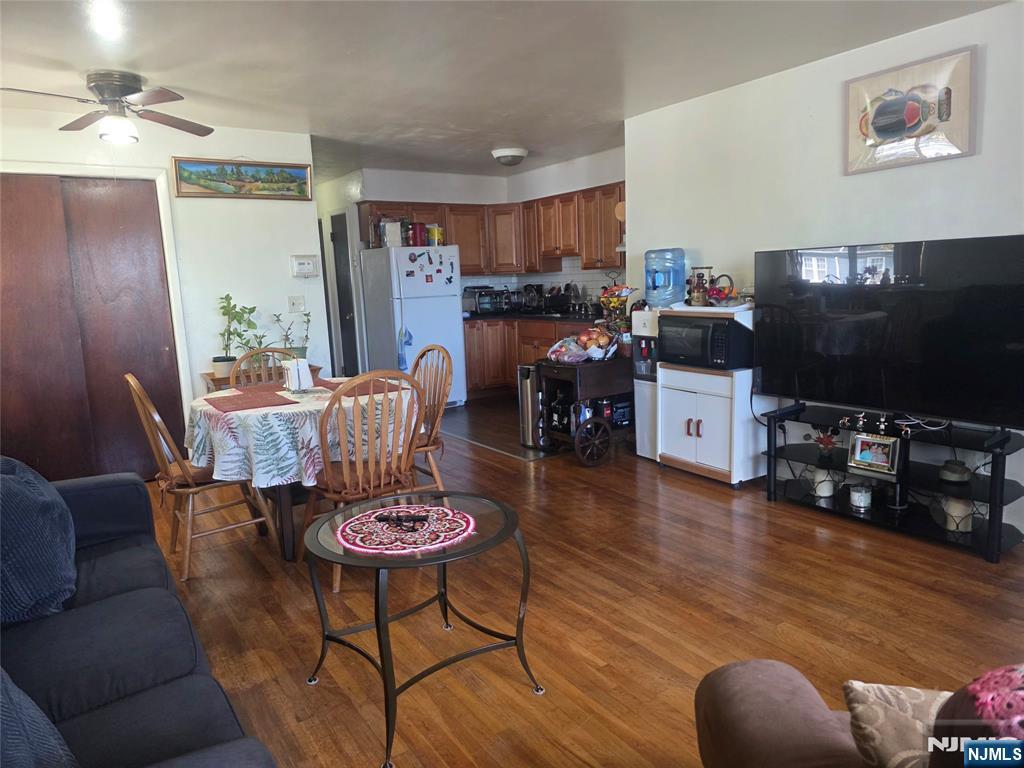 473 Grand Avenue
