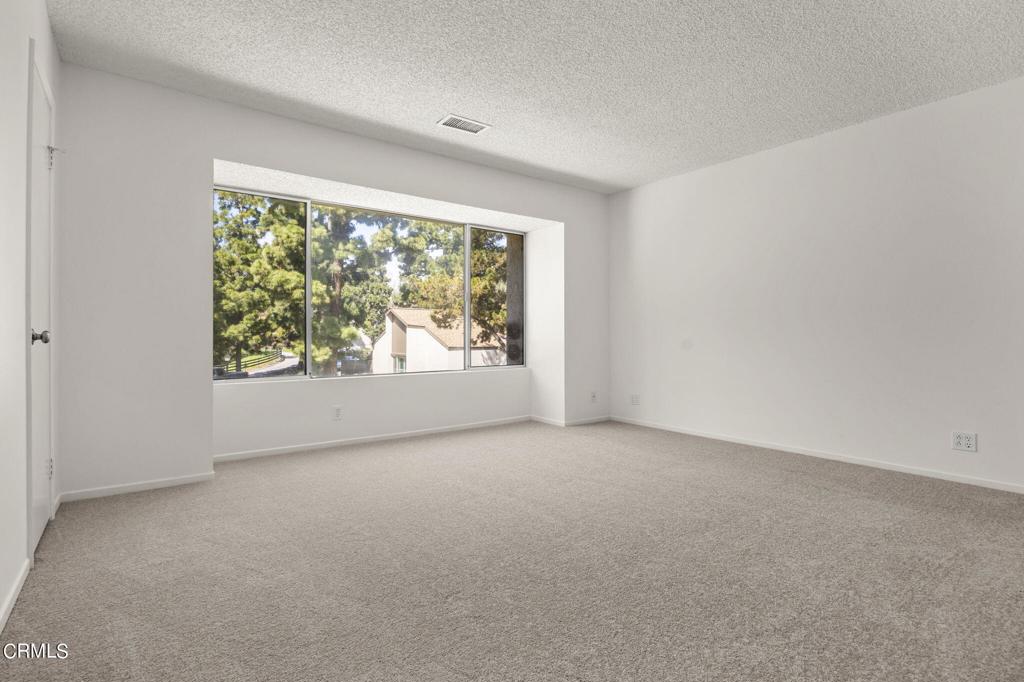 1502 Eland Lane