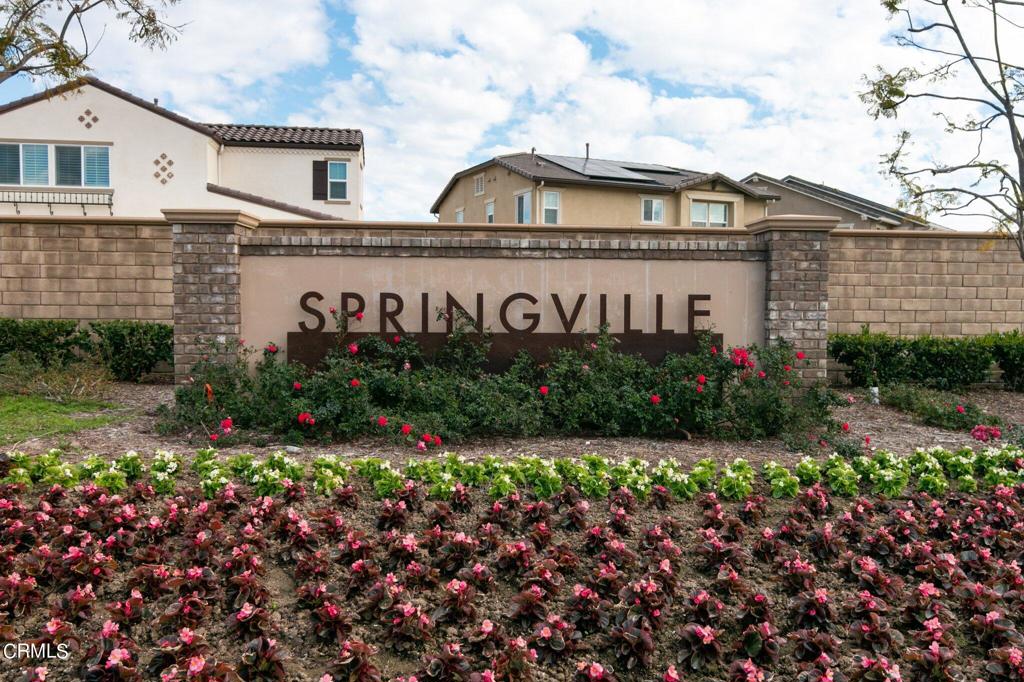 257 Townsite Promenade