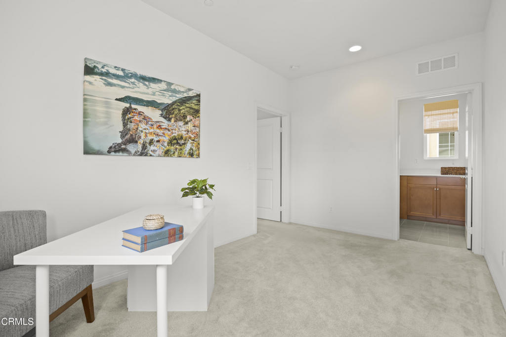 257 Townsite Promenade