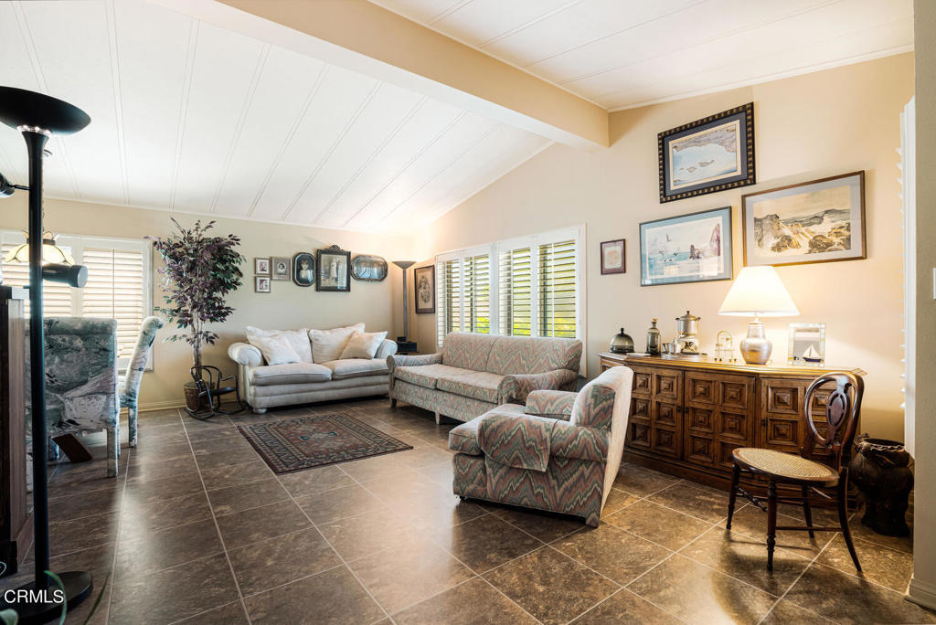 1220 Johnson Drive 19