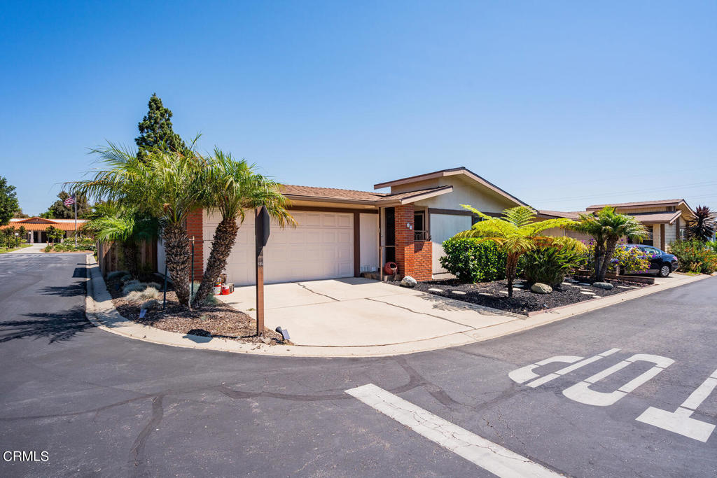 1220 Johnson Drive 19