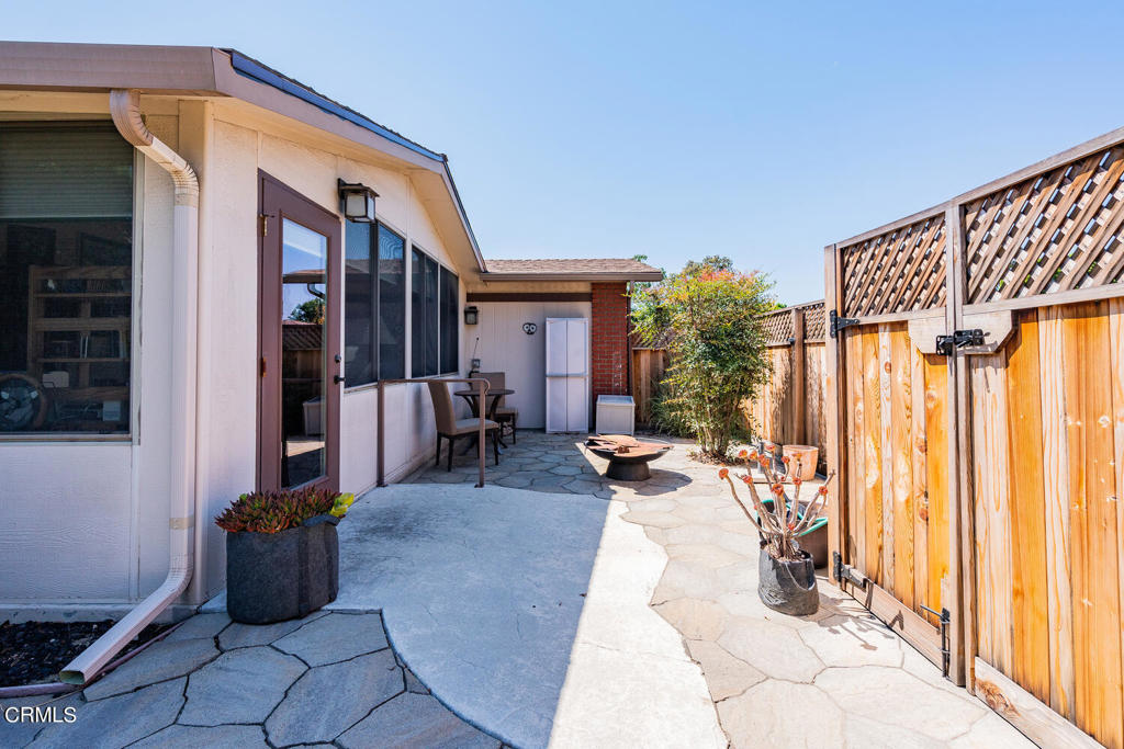 1220 Johnson Drive 19
