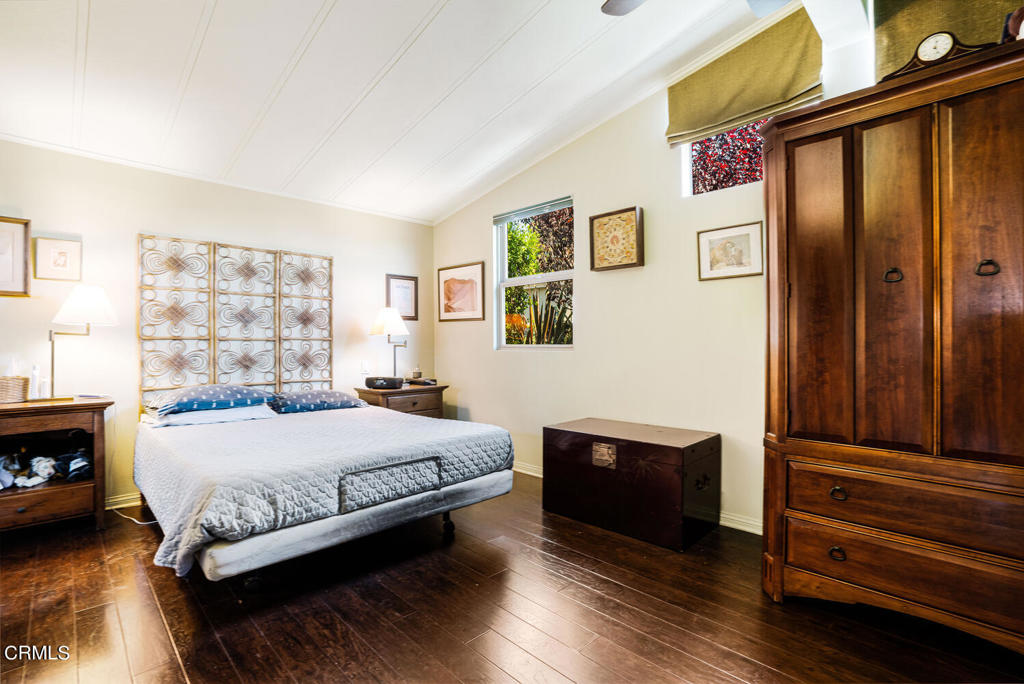 1220 Johnson Drive 19