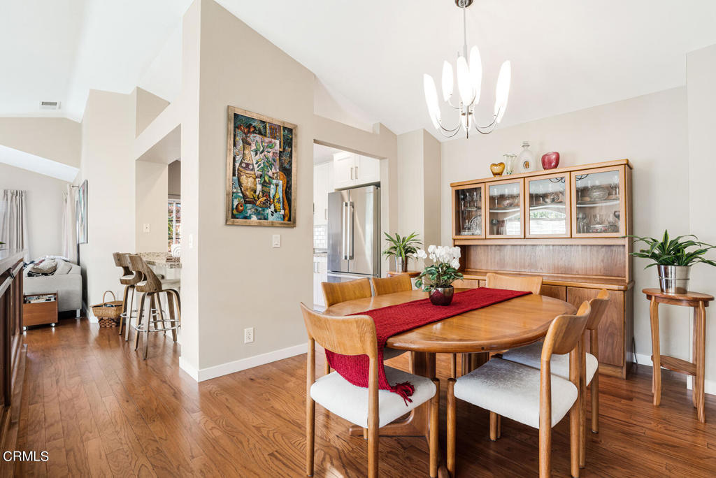 739 Kingfisher Way