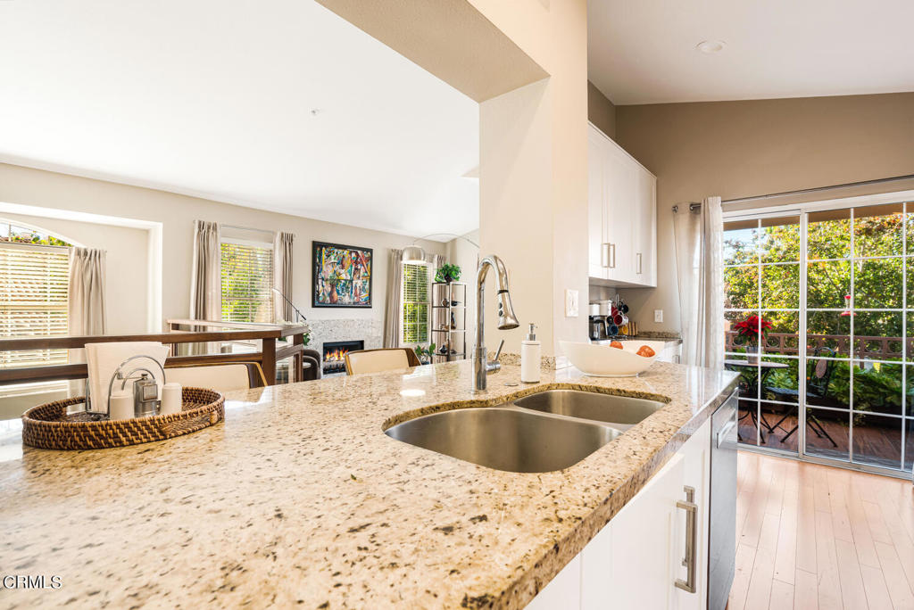 739 Kingfisher Way