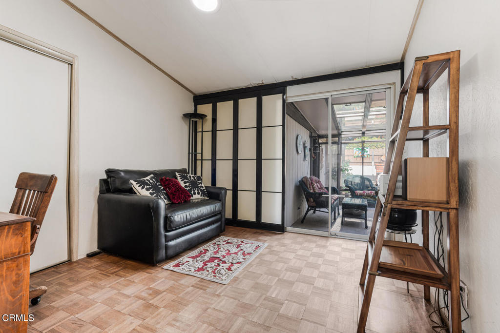 1220 Johnson Drive 125