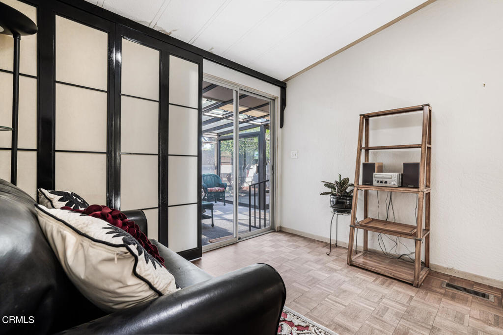 1220 Johnson Drive 125