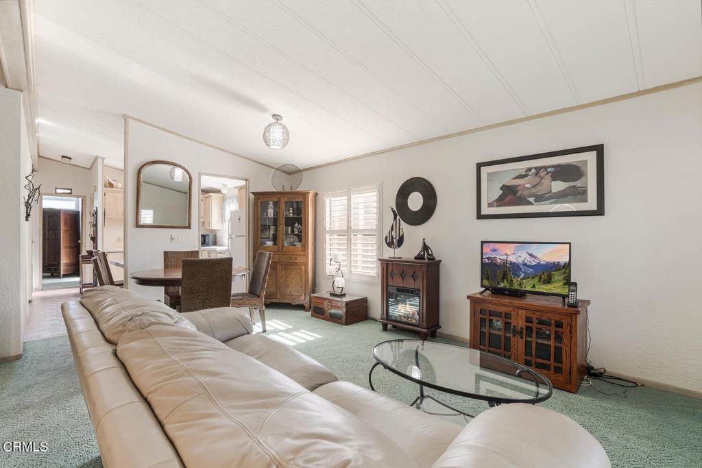 1220 Johnson Drive 125