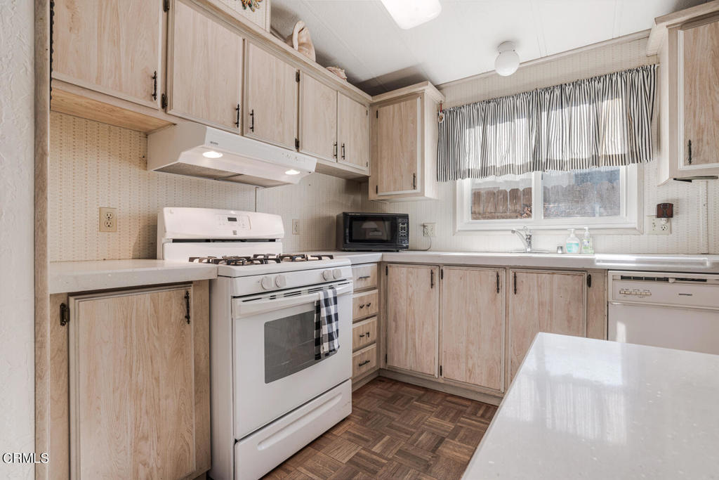 1220 Johnson Drive 125