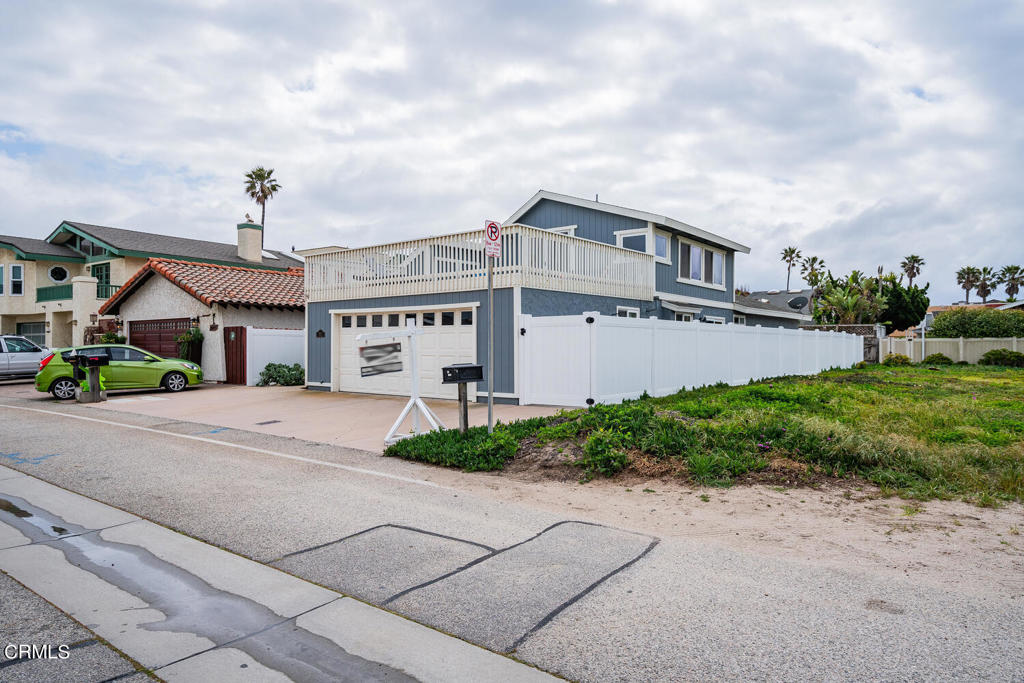 5228 Outrigger Way