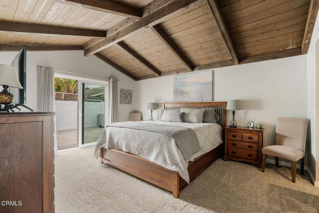 5228 Outrigger Way
