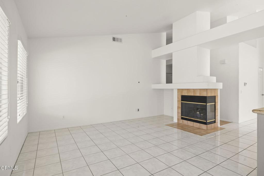 2710 Windcrest Court