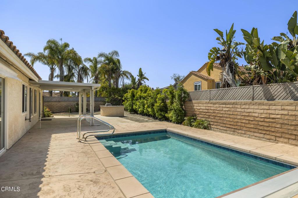 2710 Windcrest Court