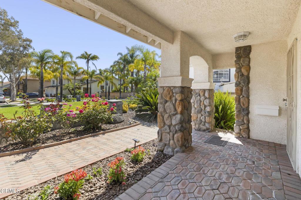 2710 Windcrest Court