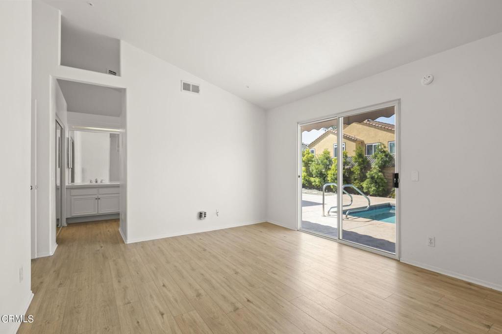 2710 Windcrest Court