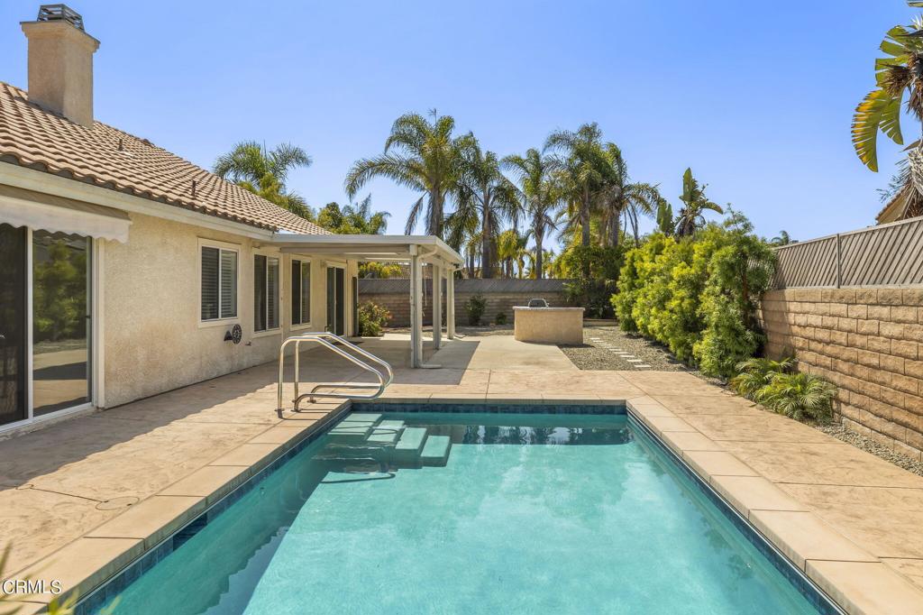 2710 Windcrest Court