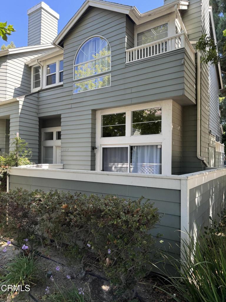 4959 Dekoven Street