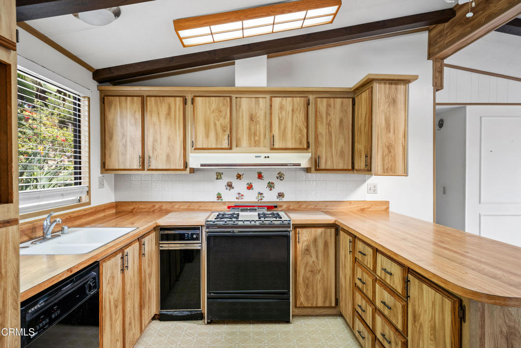 98 bobolink Lane 98