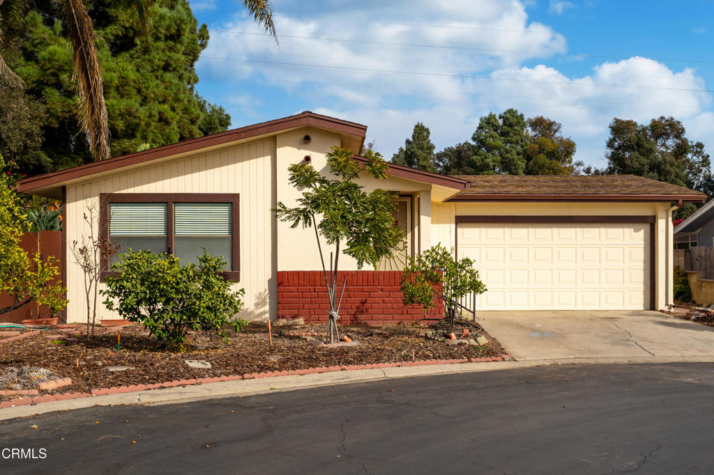 98 bobolink Lane 98