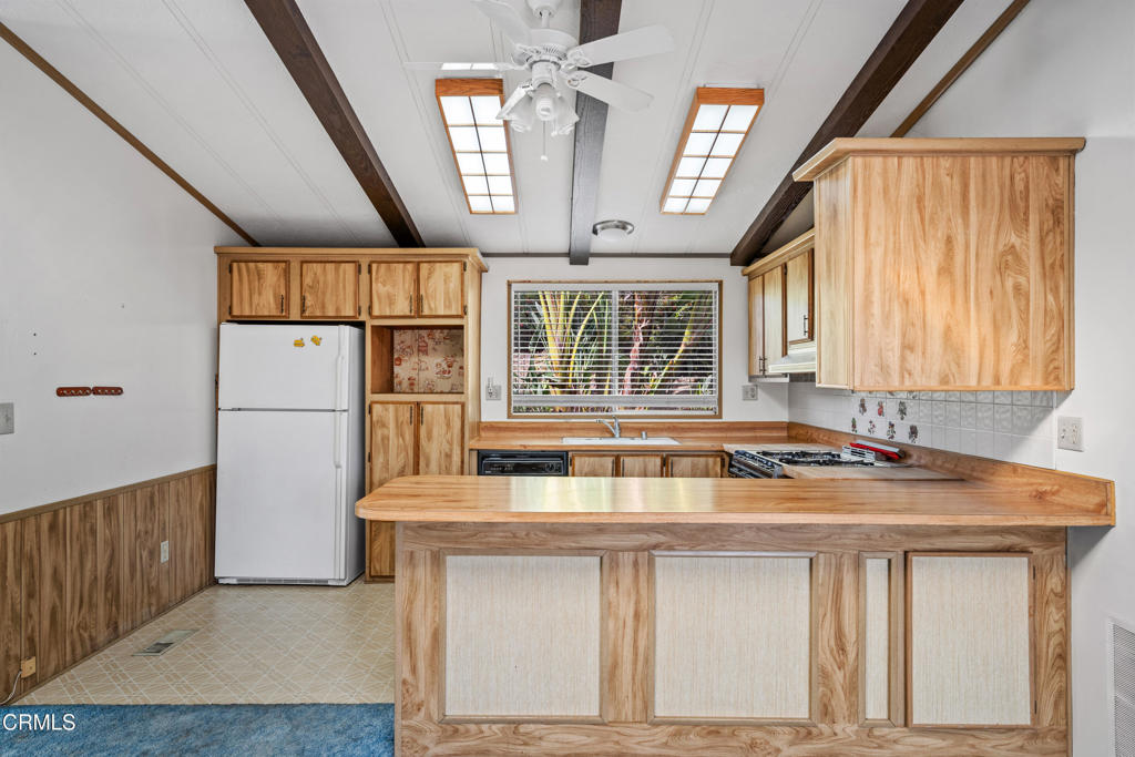 98 bobolink Lane 98
