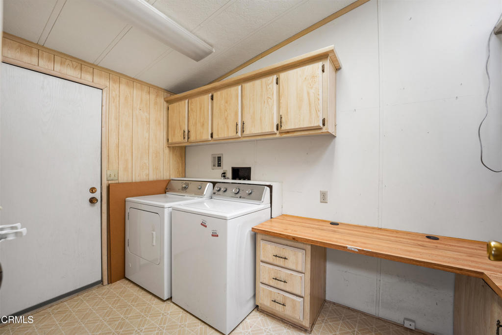 98 bobolink Lane 98