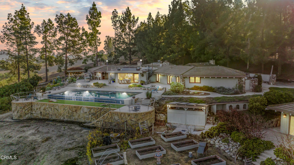 3742 Groves Place