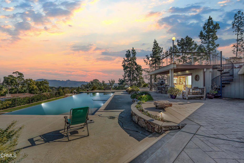 3742 Groves Place