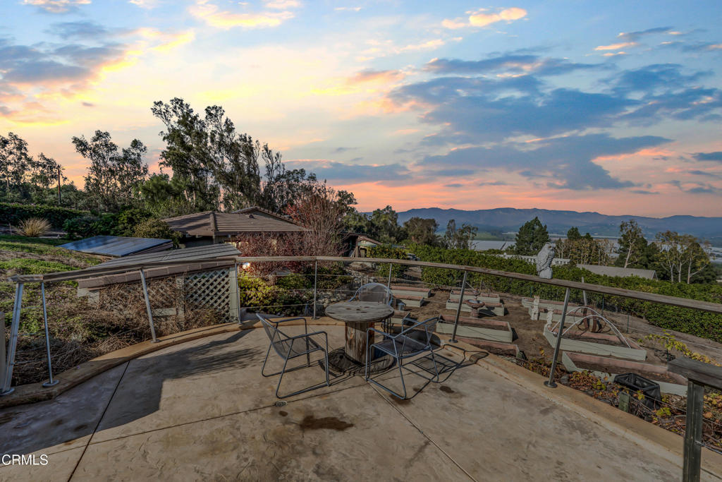 3742 Groves Place