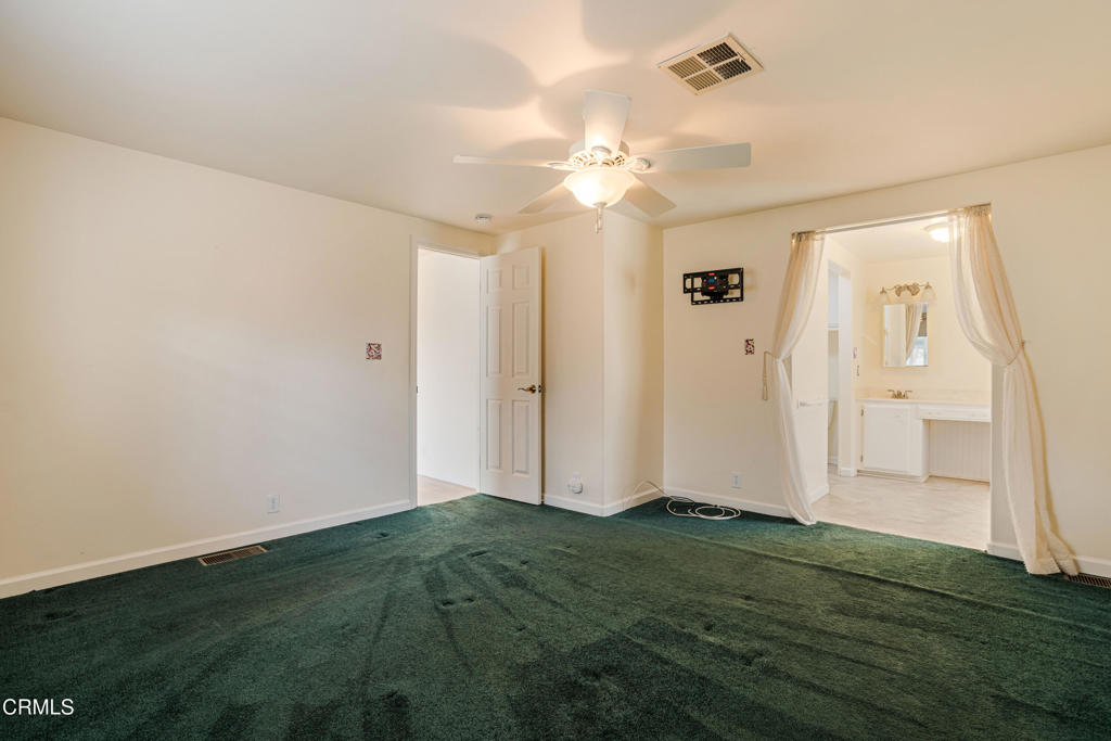 1220 Johnson Drive 126