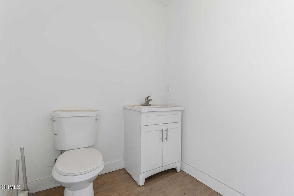 905 917 Corporation Street