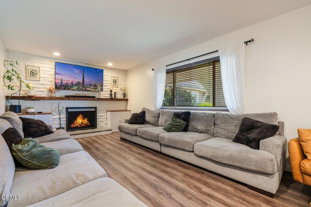 1585 Cipres Court