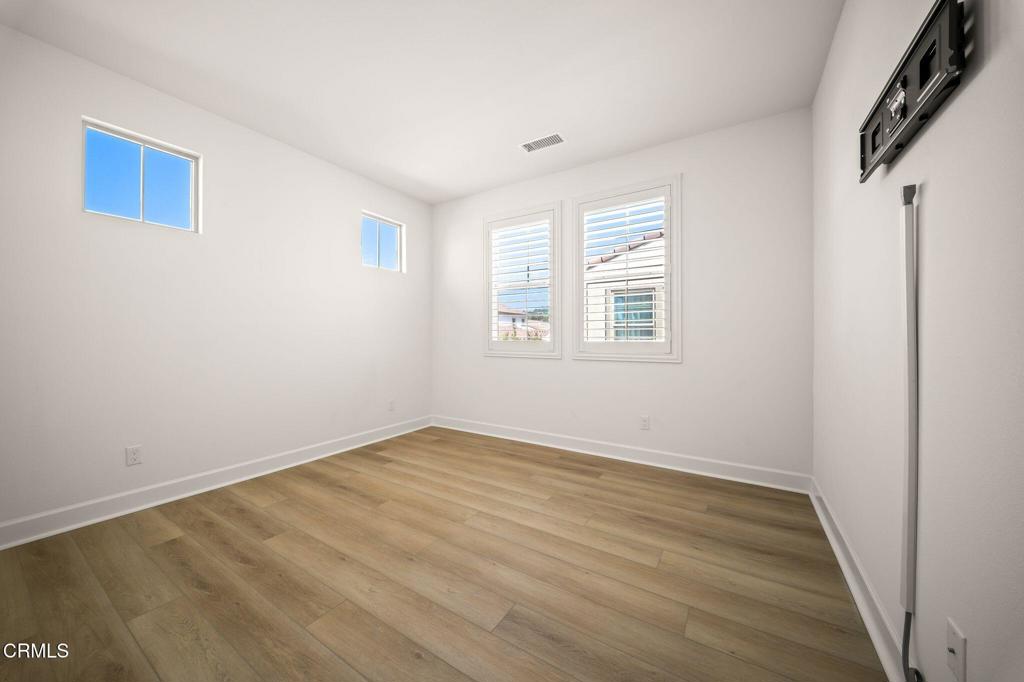 4995 Inglenook Drive