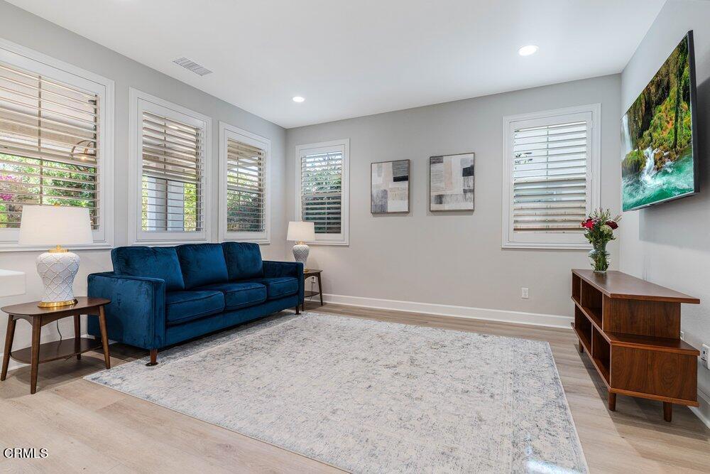 4995 Inglenook Drive