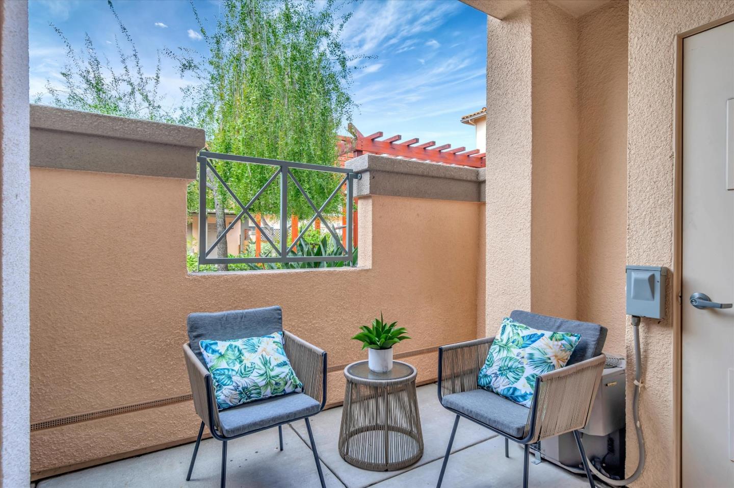 2177 Alum Rock AVE 116