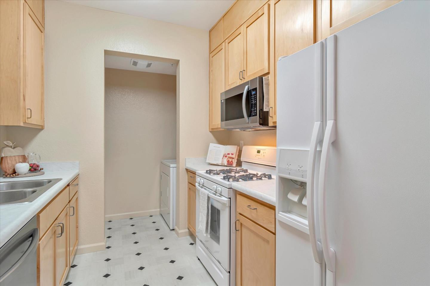 2177 Alum Rock AVE 116