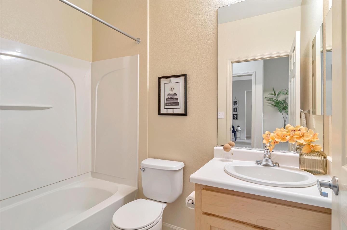 2177 Alum Rock AVE 116