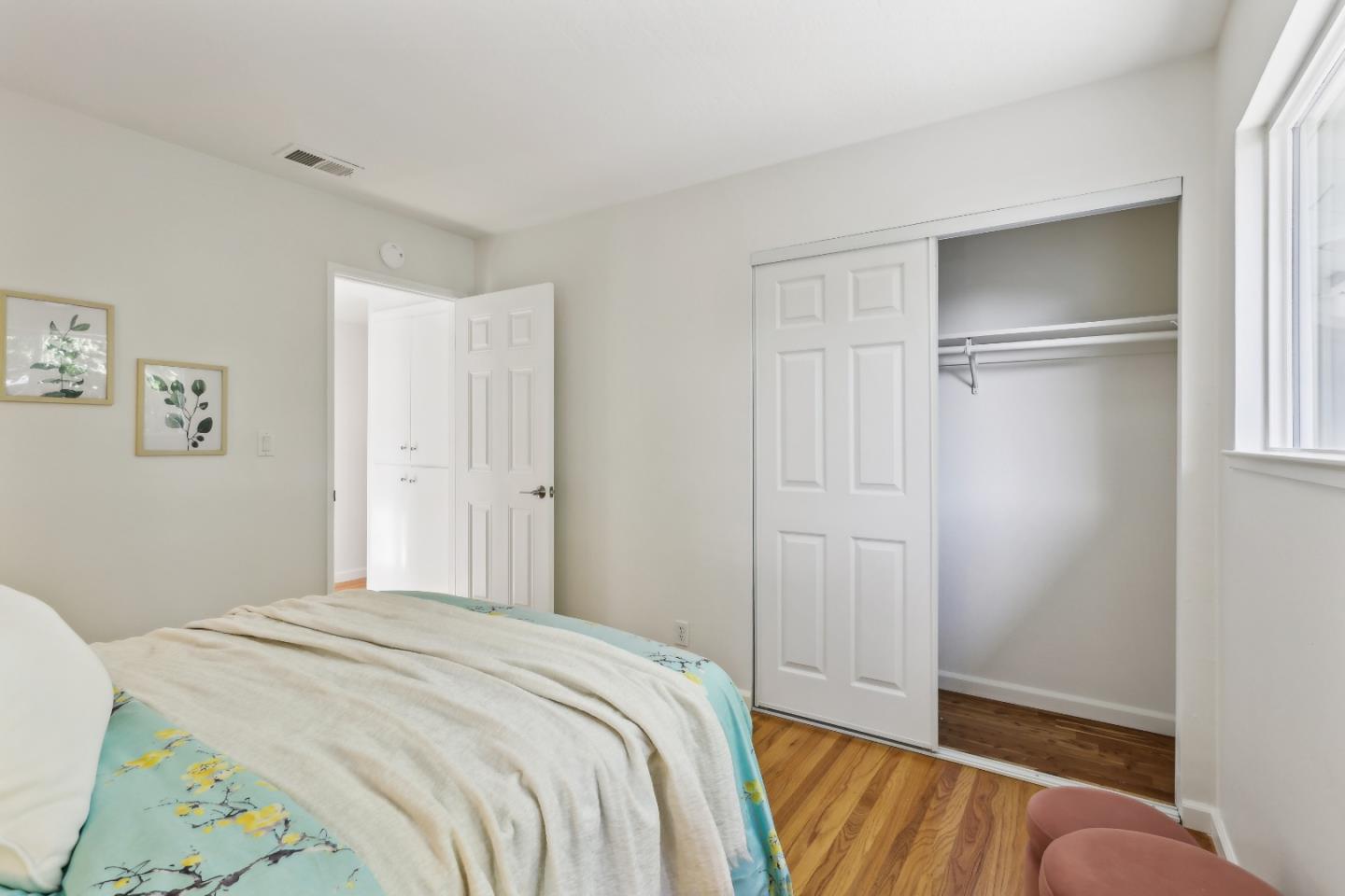 1549 Portola DR