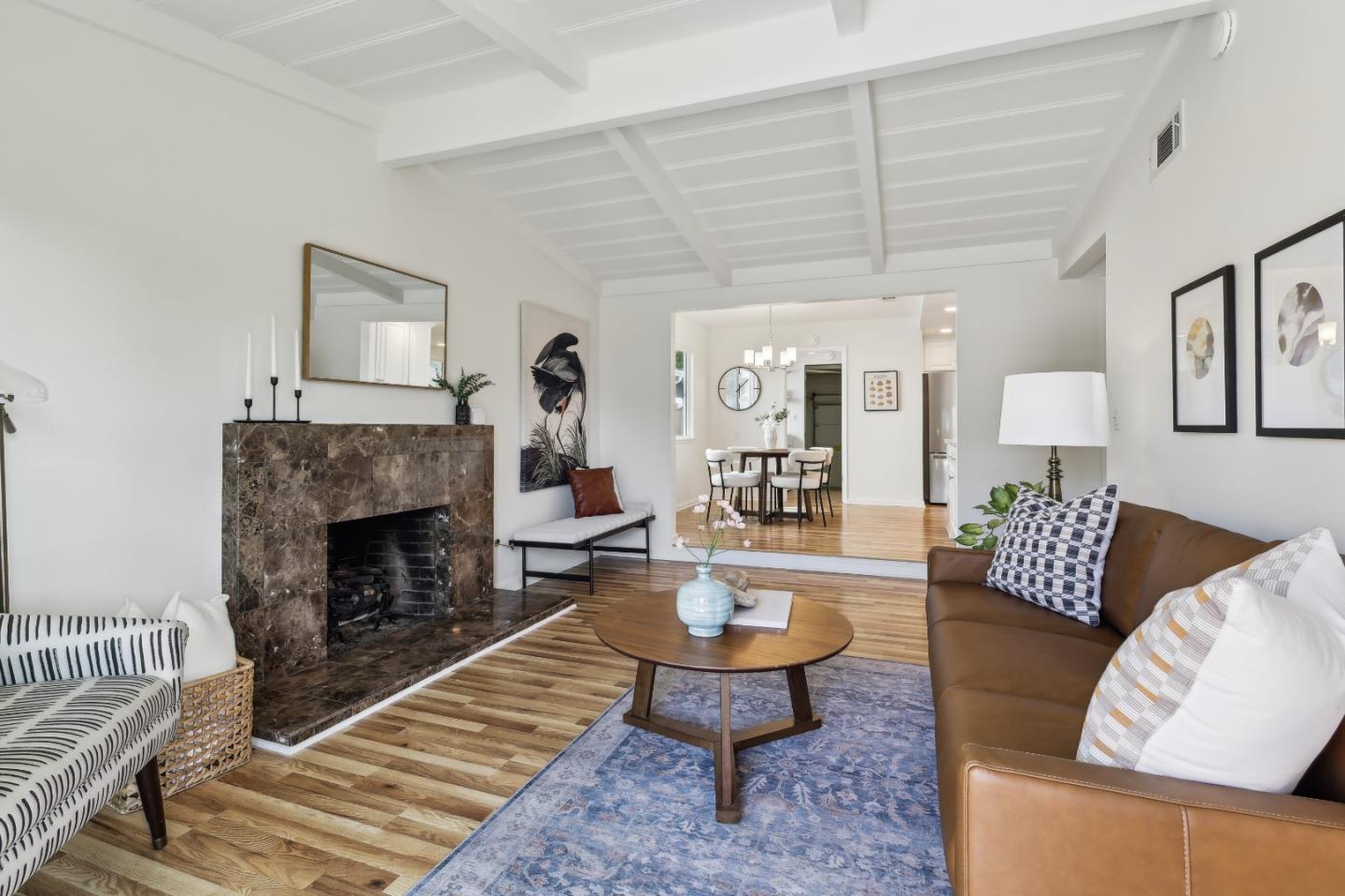 1549 Portola DR