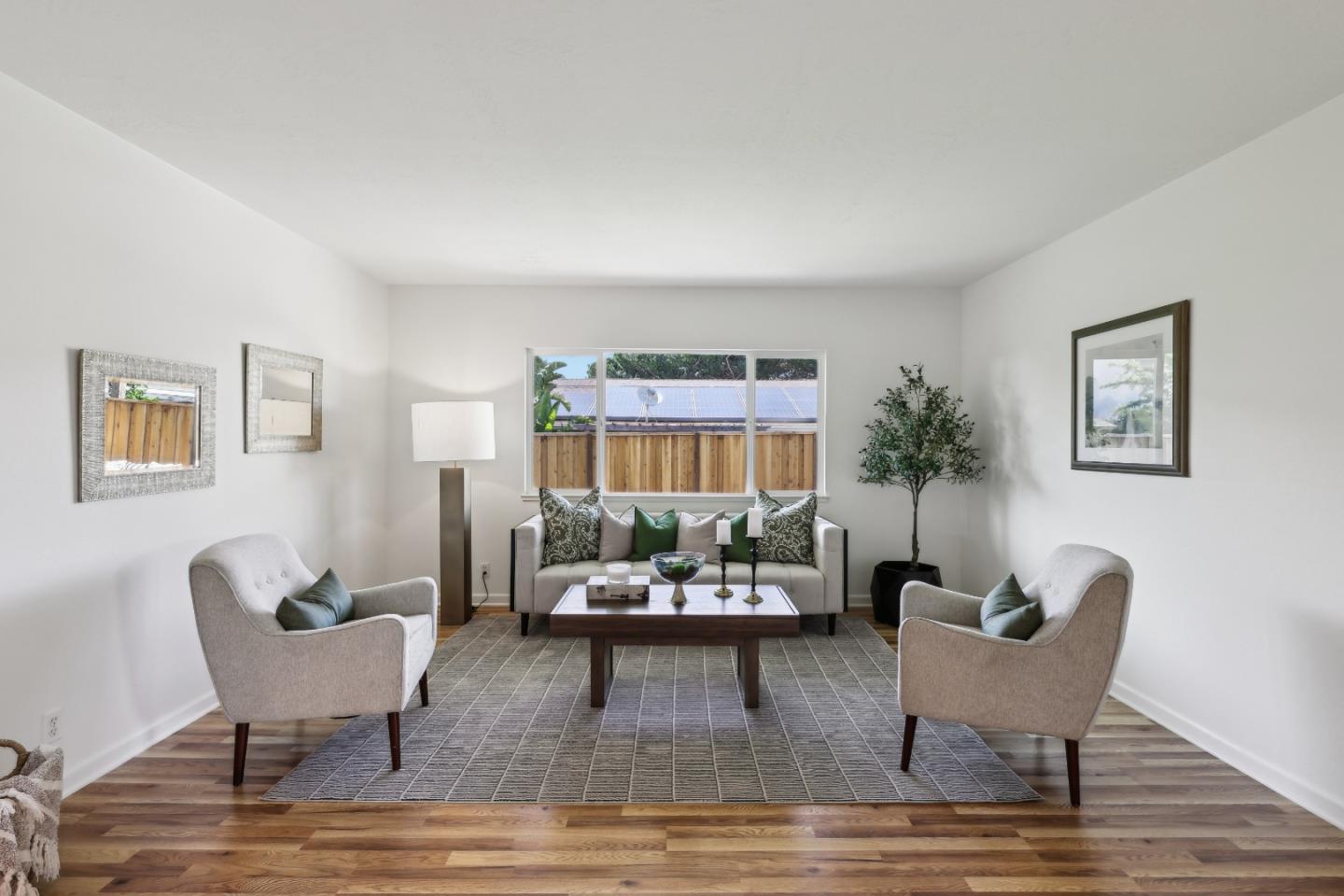 1549 Portola DR