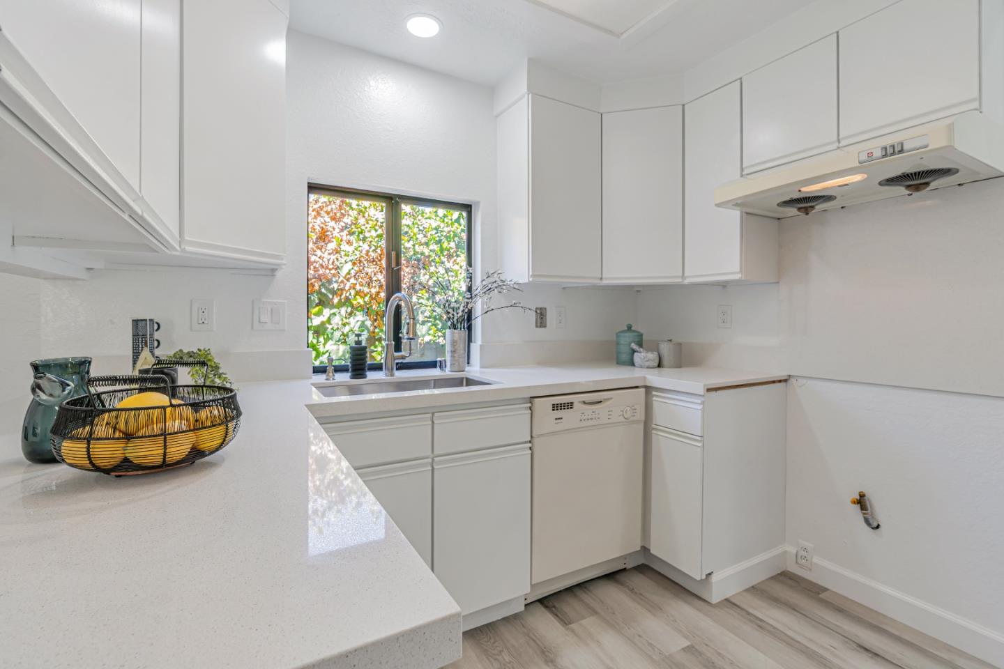 759 Camelback Road